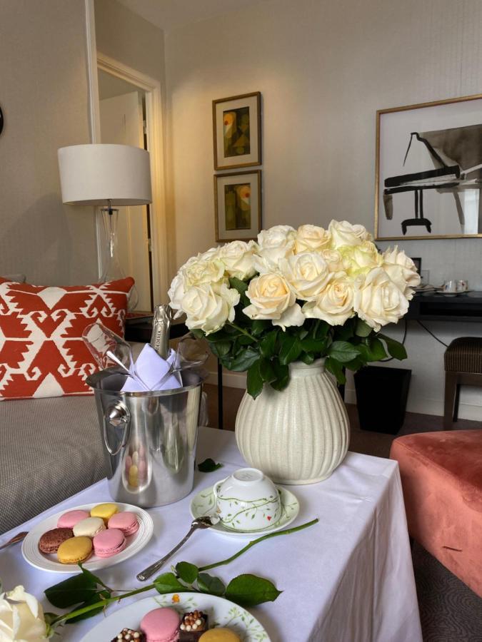 Balmoral Champs Elysees Paris Exterior foto